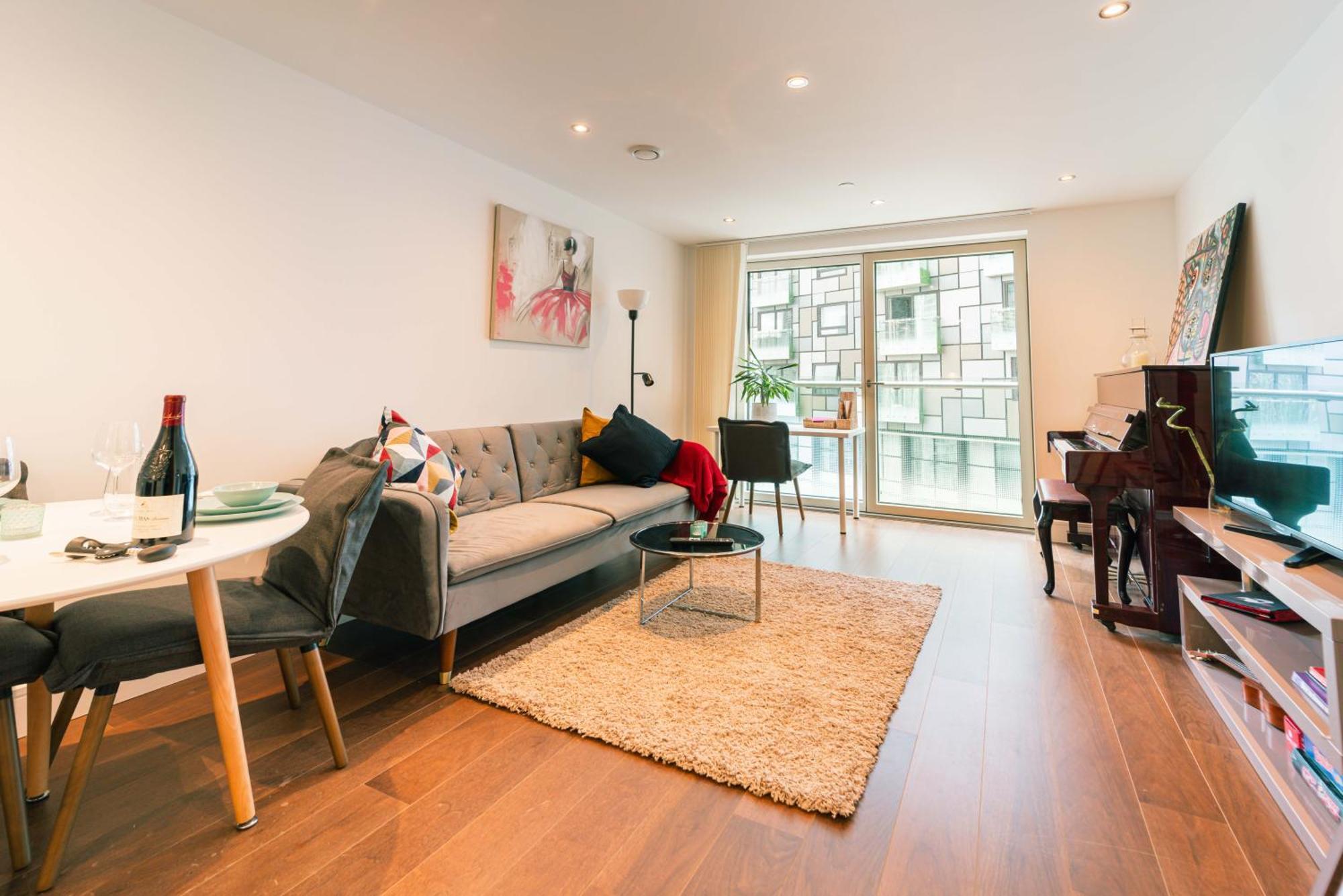 Stylish And Comfortable Canary Wharf Apartment Perfect For Long Stays London Eksteriør bilde