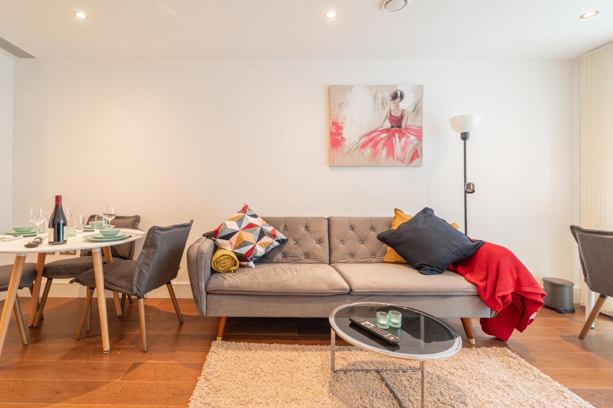 Stylish And Comfortable Canary Wharf Apartment Perfect For Long Stays London Eksteriør bilde